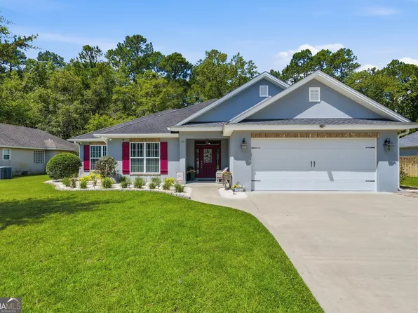 39 Magnolia Bluff Dr, Brunswick, GA 31525