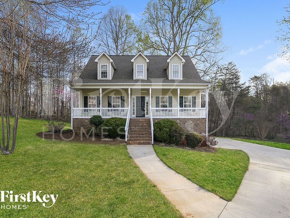 1st image of 118 Hagen Rd