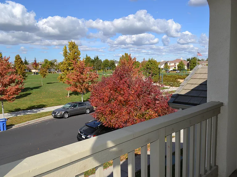 1336 Tiffany Dr — Photo 15