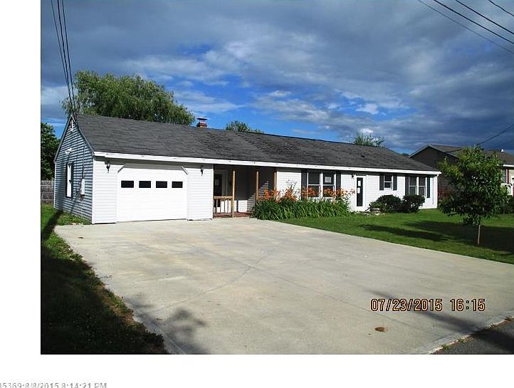108 Laurel Cir, Bangor, ME 04401 Zillow