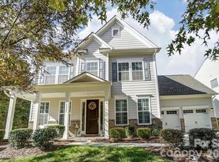 19921 Wooden Tee Dr, Davidson, NC 28036