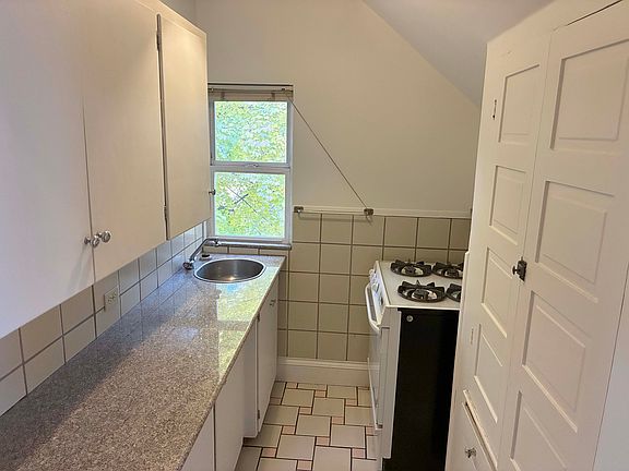 Kitchen with gas stove