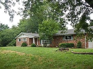 729 Lincoln St, Elsberry, MO 63343