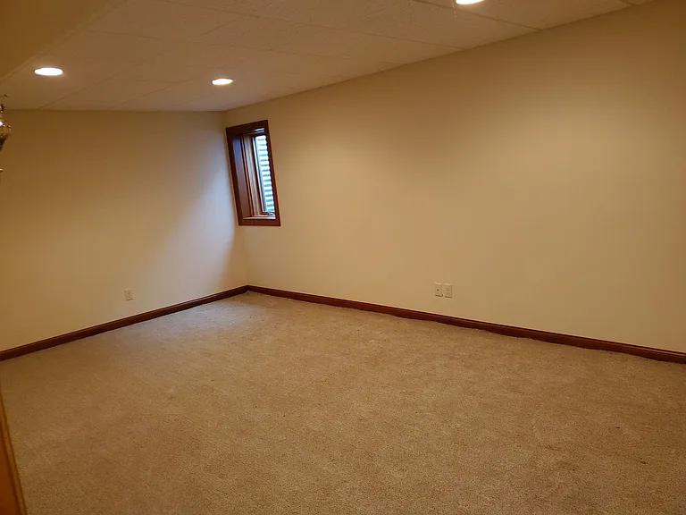 4786 Bald Eagle Ave — Photo 34