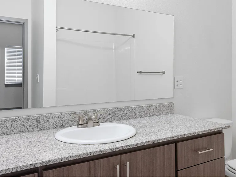 Edgewater at the Cove — Photo 12