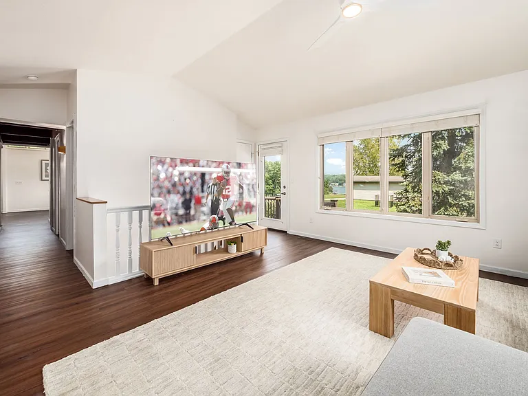 305 Ridgeway Dr — Photo 33