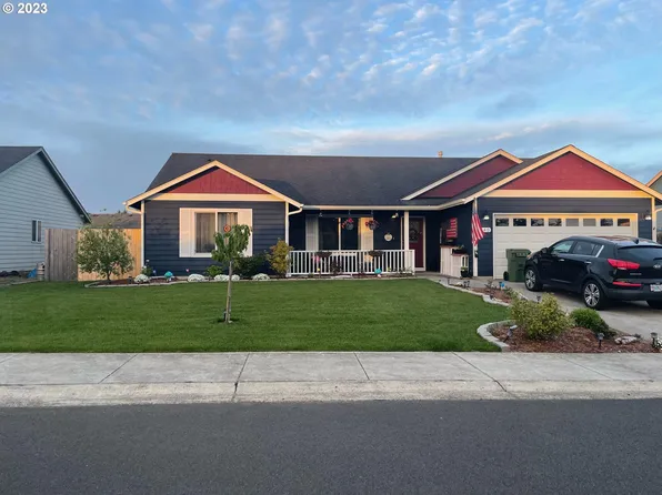 340 SW Jade Pl, Warrenton, OR 97146