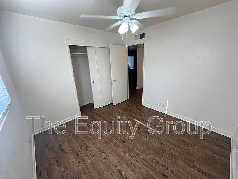3912 W Meadow Ave — Photo 10