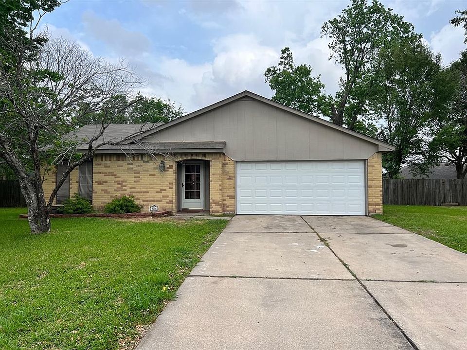 1st image of 2206 Loc Loma Ln