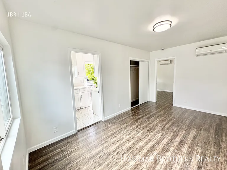 2630 Arvia St — Photo 2