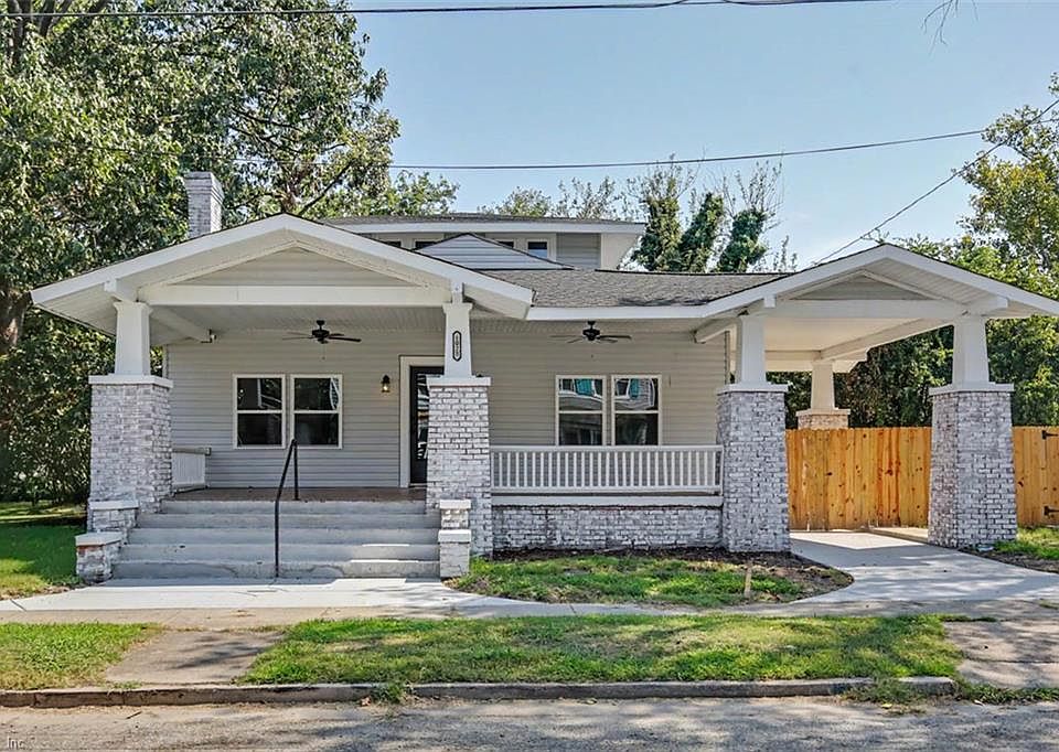 1st image of 1028 24th St