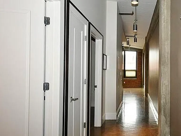 3644 Penn Ave #202 — Photo 4