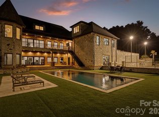 135 Stillwater Rd, Mooresville, NC 28166