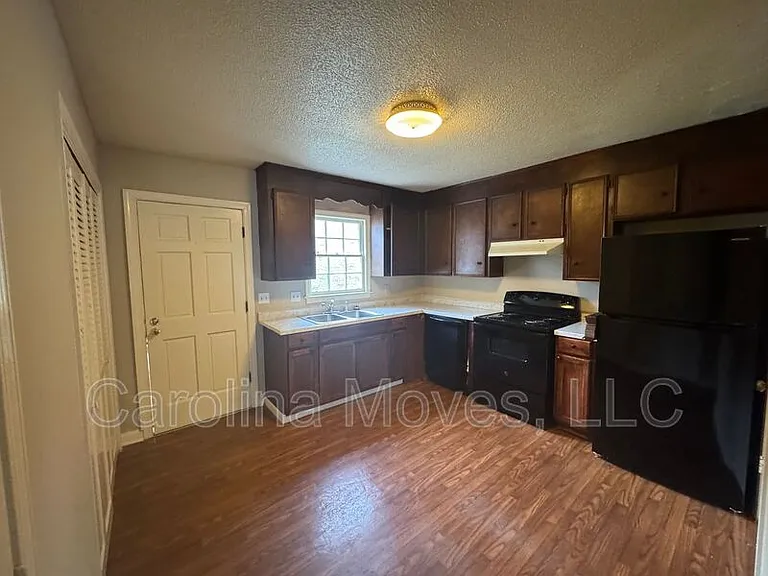 172 Pine Creek Court Ext — Photo 4