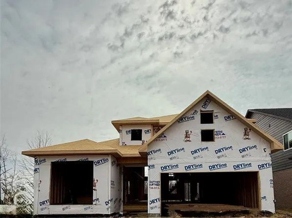 7829 Trailside Ct, West Bloomfield, MI 48323