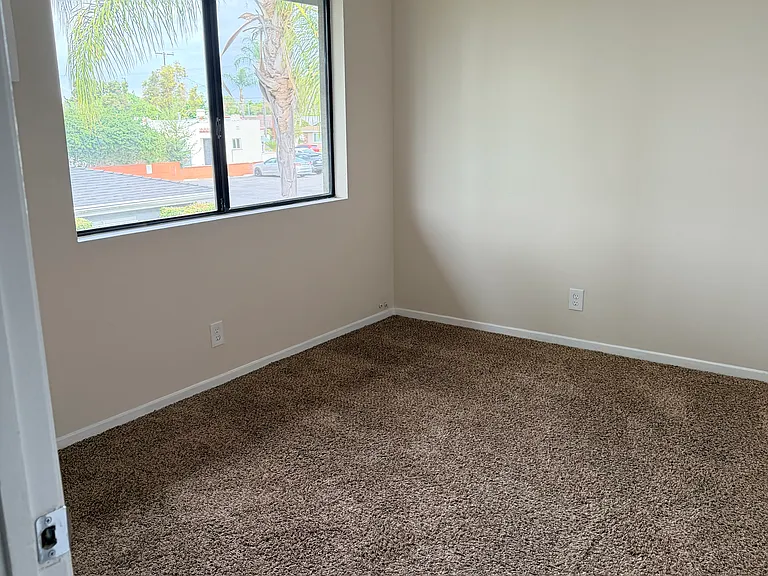 9739 Park St #5 — Photo 8