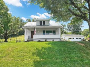 11495 Valley Dr, Athens, OH 45701