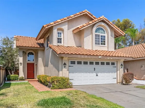 18 Las Piedras, Rancho Santa Margarita, CA 92688