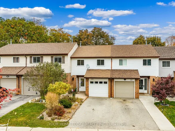 135 John St, Halton Hills, ON L7G 5A2
