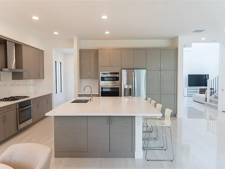 8151 Laurel Falls Dr — Photo 12