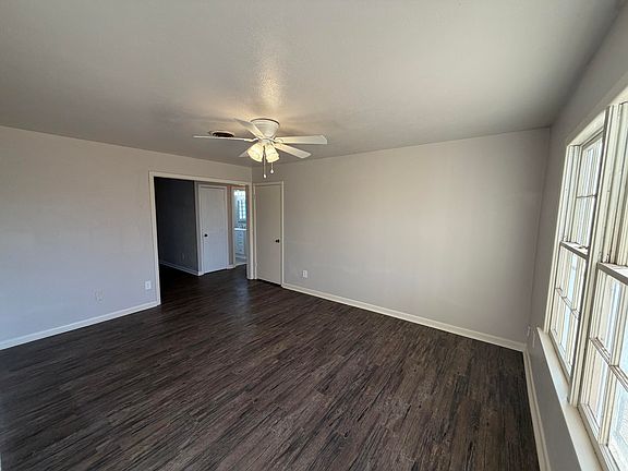 2nd image of 5114 46th St