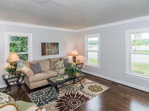 4th image of 1627 Morshedi Ct