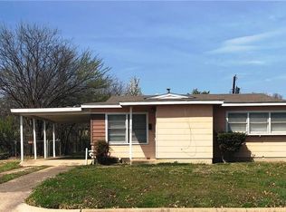 5509 Rickenbacker Pl, Fort Worth, TX 76112