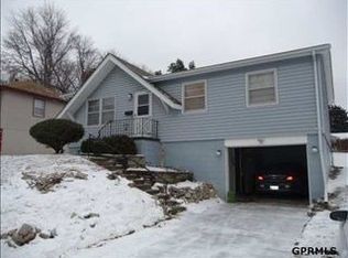 7301 S 33rd St, Bellevue, NE 68147