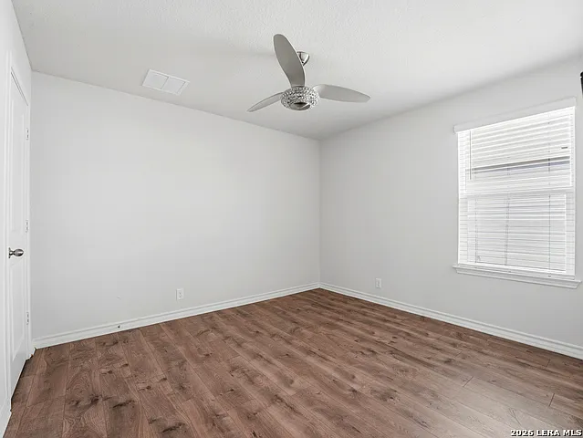 804 Red Riv — Photo 14