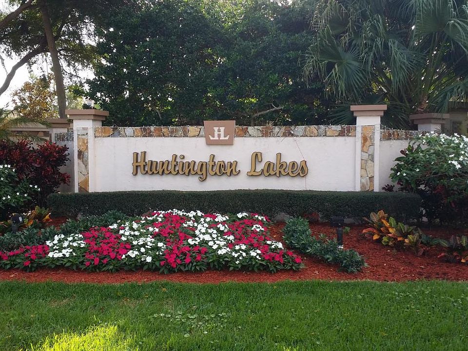 Huntington Lakes