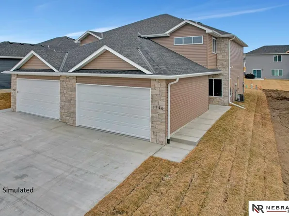 9460 Merryvale Dr, Lincoln, NE 68526