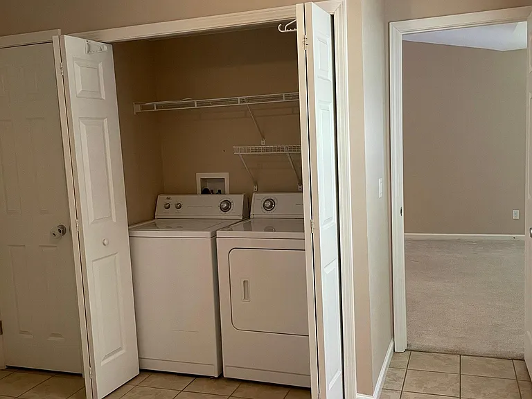 30 Meadow Wood Cir — Photo 8