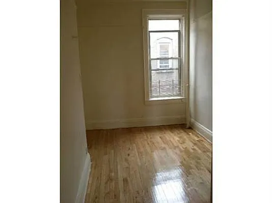 Rented by David W Realty Inc | media 10