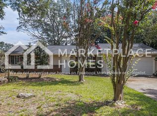 1570 Meadowview Dr, Marietta, GA 30062