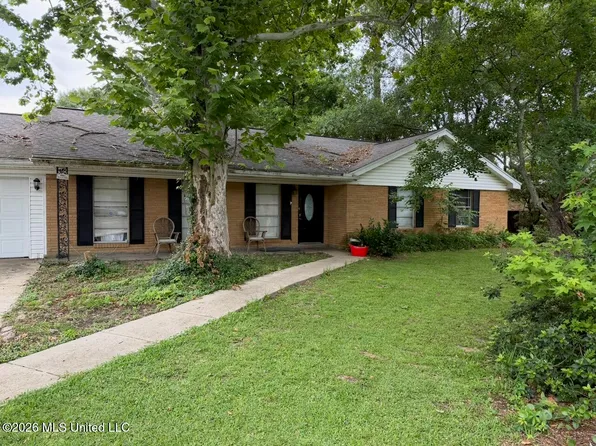 444 Klondyke Rd, Long Beach, MS 39560