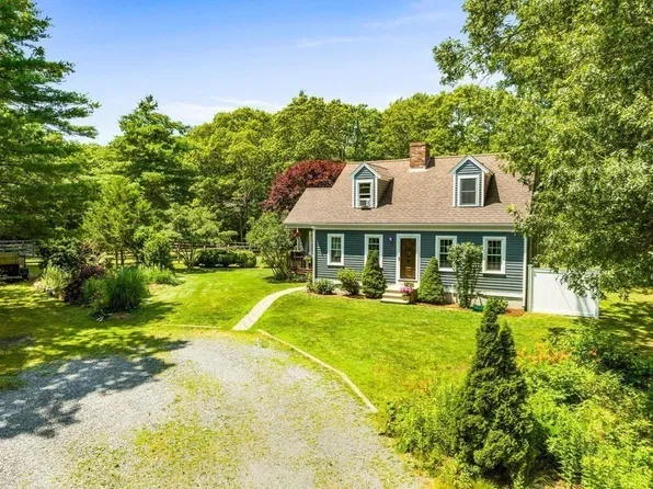 4 Mor Way, Barnstable, MA 02630