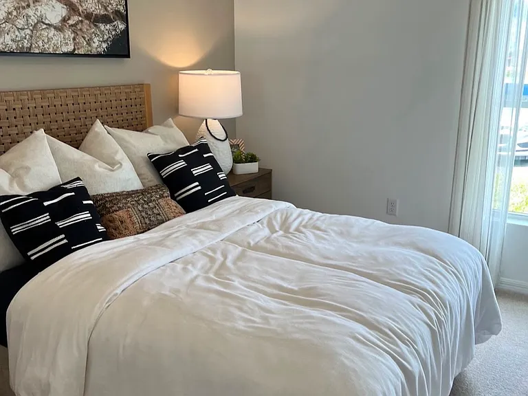 2571 Driftwood St — Photo 17