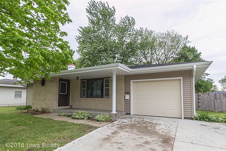 1st image of 506 SW Westlawn Dr