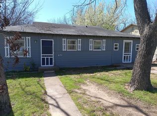 632 E Sears St, Denison, TX 75021