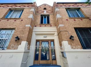 1426 N Edgemont St #9, Los Angeles, CA 90027
