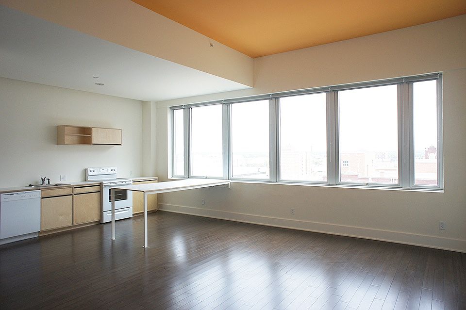 2nd image of 120 E 1st St N APT 6K