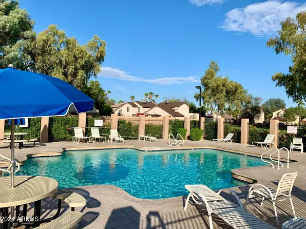1239 W Manor Street, Chandler, AZ 85224