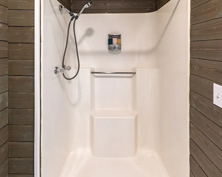 3306 Reynolds Dr NW — Photo 28