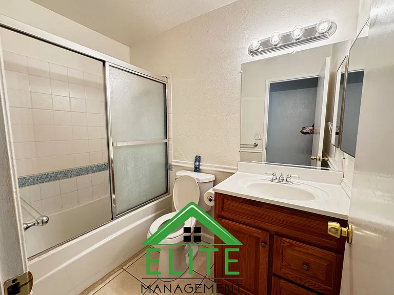 2617 Millcreek Dr — Photo 15
