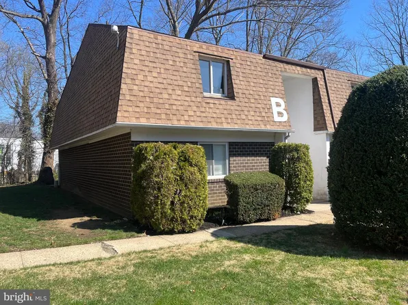 411 Stiles Ave APT B1, Maple Shade, NJ 08052