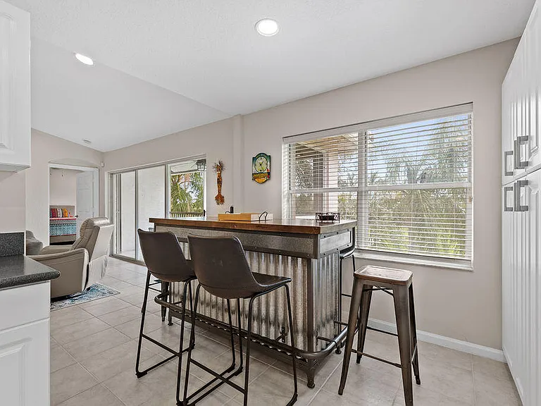 8050 Aberdeen Dr #202 — Photo 19