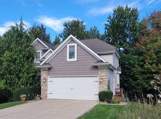 5818 Forest Xing, Erie, PA 16506