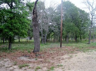 5501 Hickory Forrest Dr, Seguin, TX 78155