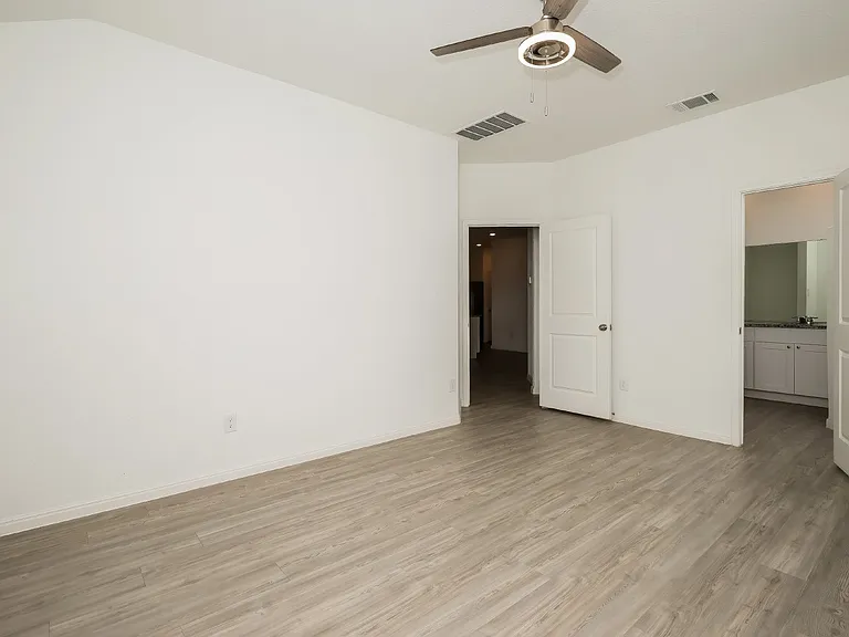 4434 Revetment Way — Photo 13