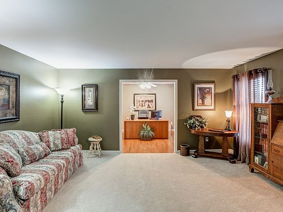 2nd image of 4533 Loftwood Dr